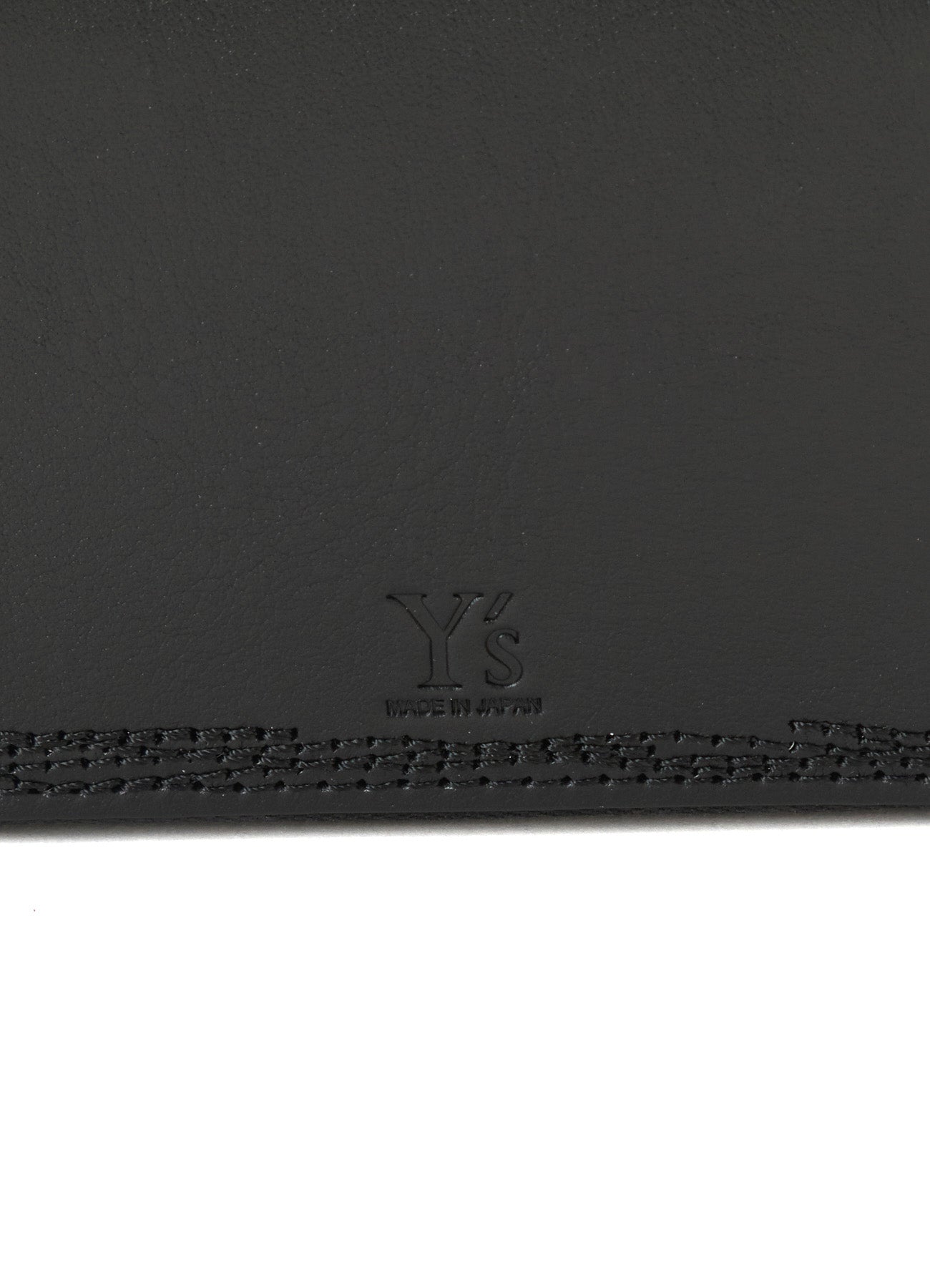 SEMI MATTE LEATHER RANDOM STITCH KEY CASE