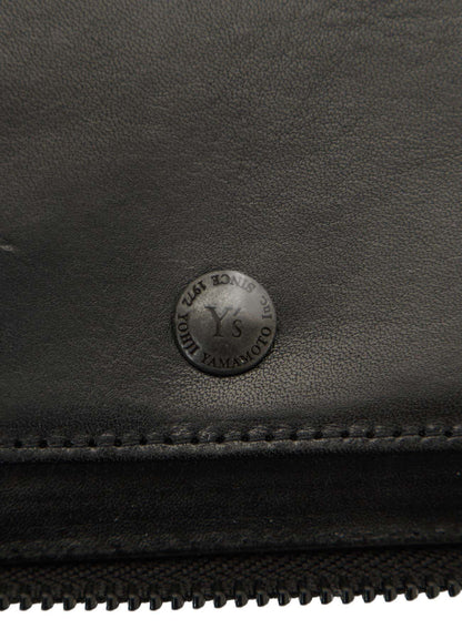 SEMI MATTE LEATHER RANDOM STITCH TRI-FOLD WALLET