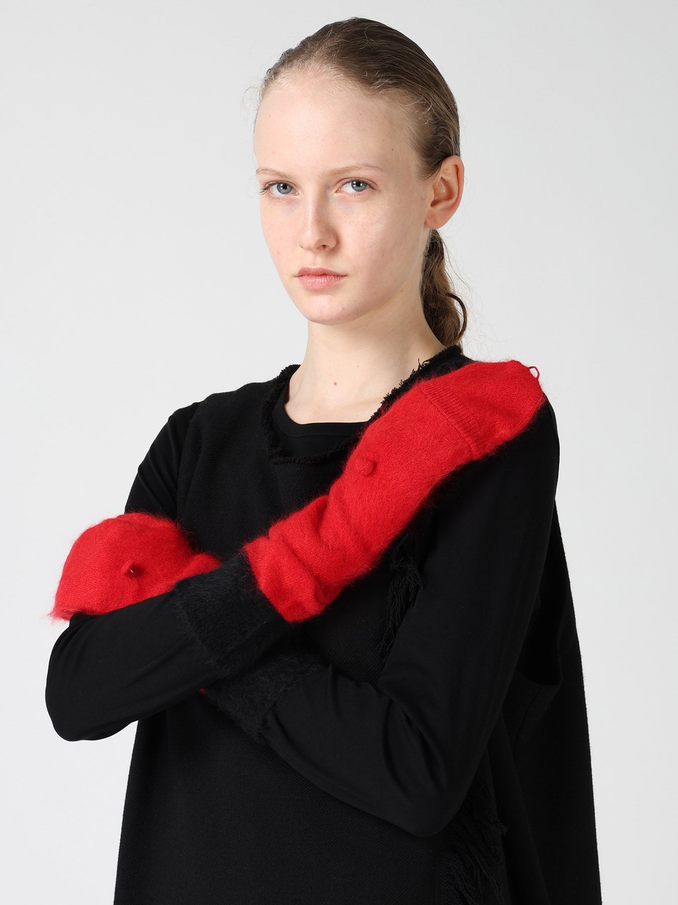 CASHMERE COLOR BLOCKING ARM WARMER – THE SHOP YOHJI YAMAMOTO