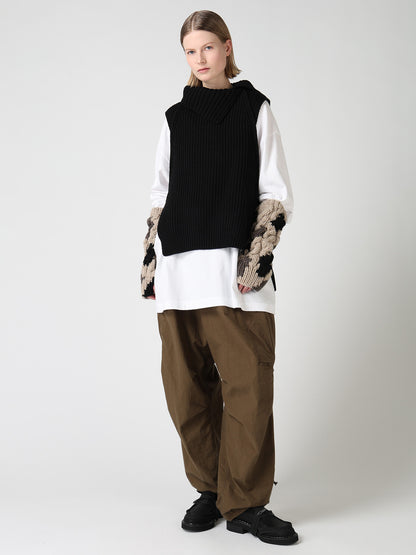 ANIMAL PATTERN HAND-KNIT ARM WARMER
