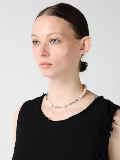PEARL AND CHAIN CHOKER