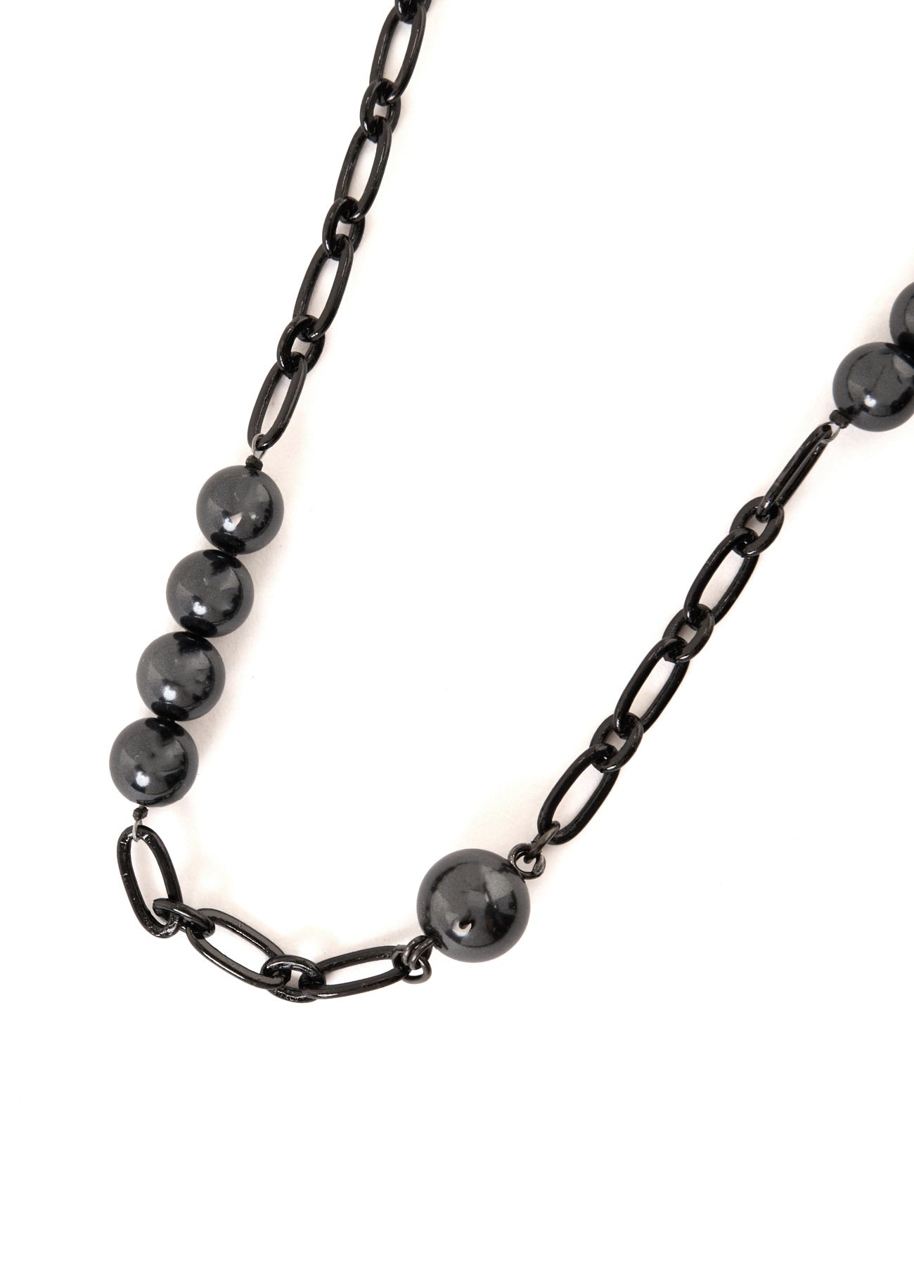 PEARL AND CHAIN CHOKER
