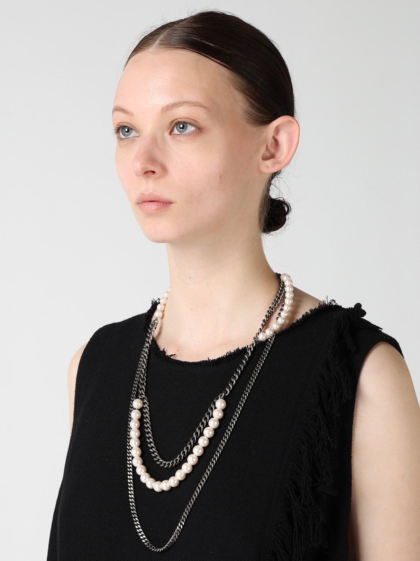 PEARL AND CHAIN LONG NECKLACE – THE SHOP YOHJI YAMAMOTO
