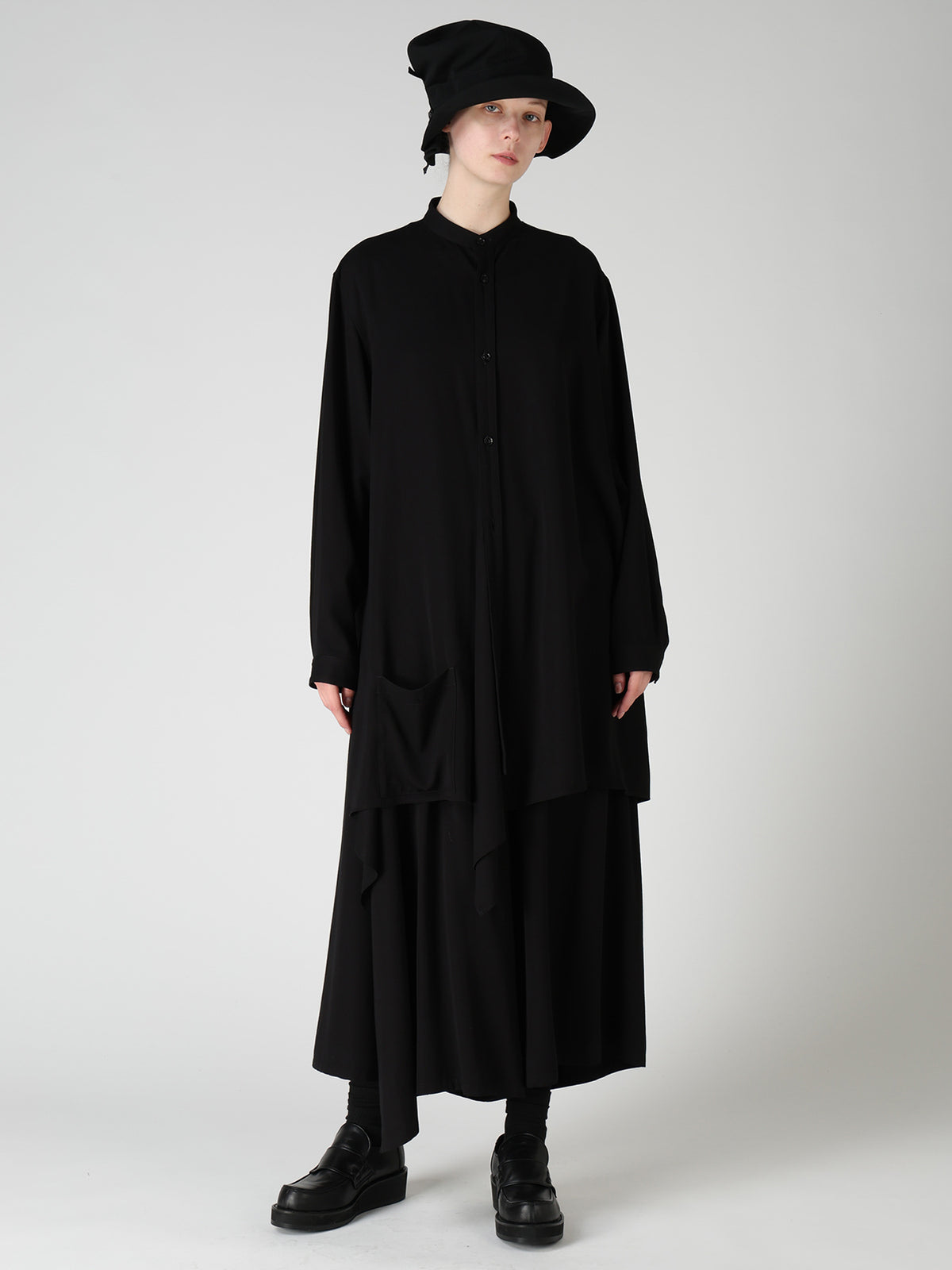 VISCOSE/TRIACETATE BLEND STAND COLLAR ASYMMETRIC BLOUSE