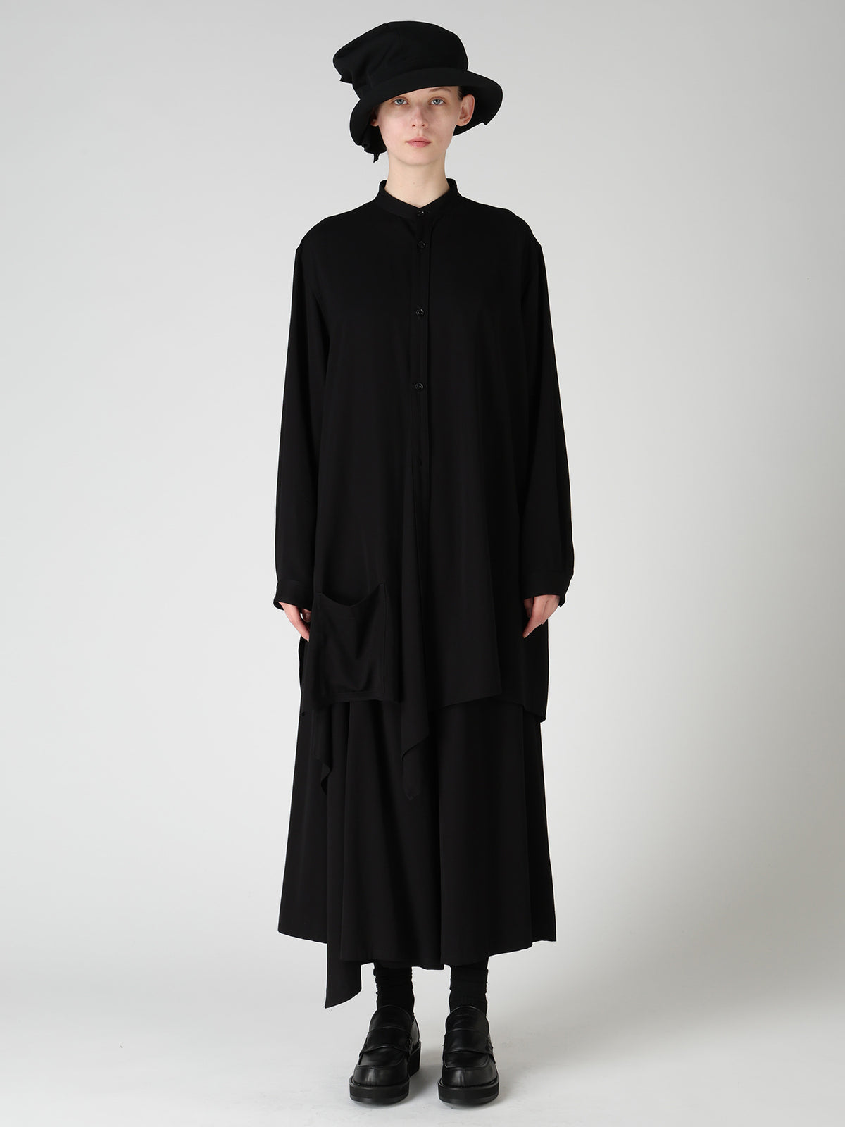 VISCOSE/TRIACETATE BLEND STAND COLLAR ASYMMETRIC BLOUSE