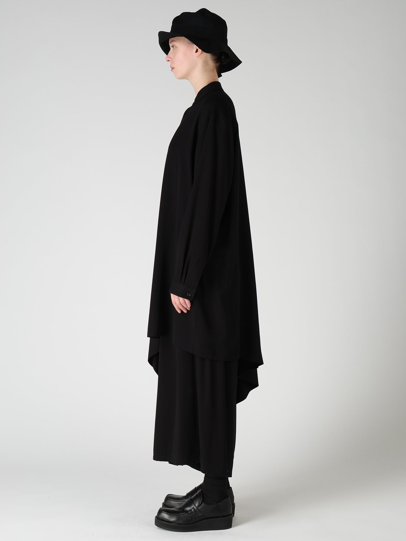 VISCOSE/TRIACETATE BLEND STAND COLLAR ASYMMETRIC BLOUSE