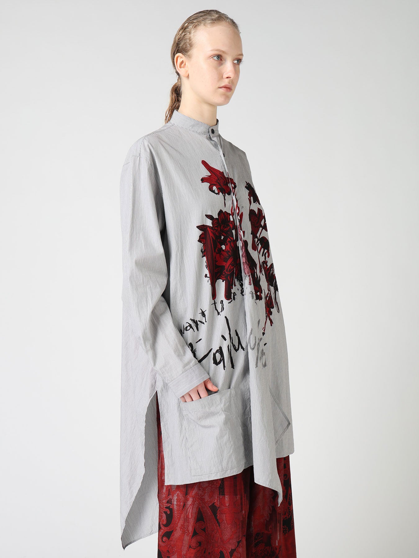 "I WANT TO SEE" STAND COLLAR ASYMMETRIC BLOUSE