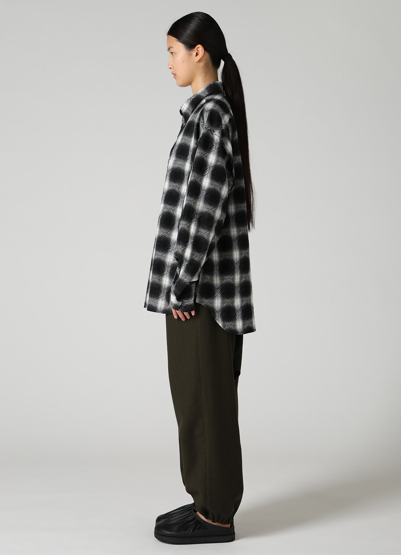 PLAID JACQUARD STAND COLLAR SHIRT