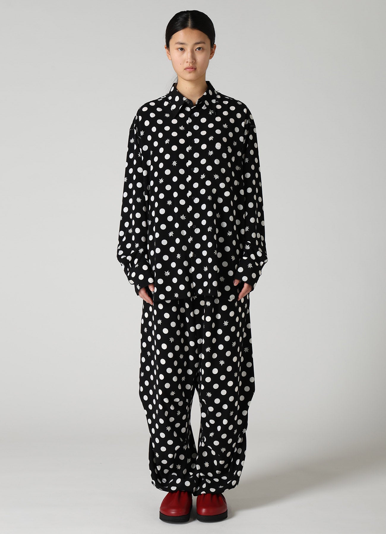 DOT FLOWER PRINT STAND COLLAR SHIRT