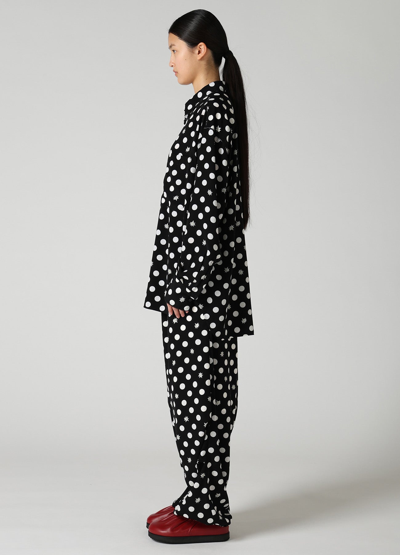 DOT FLOWER PRINT STAND COLLAR SHIRT