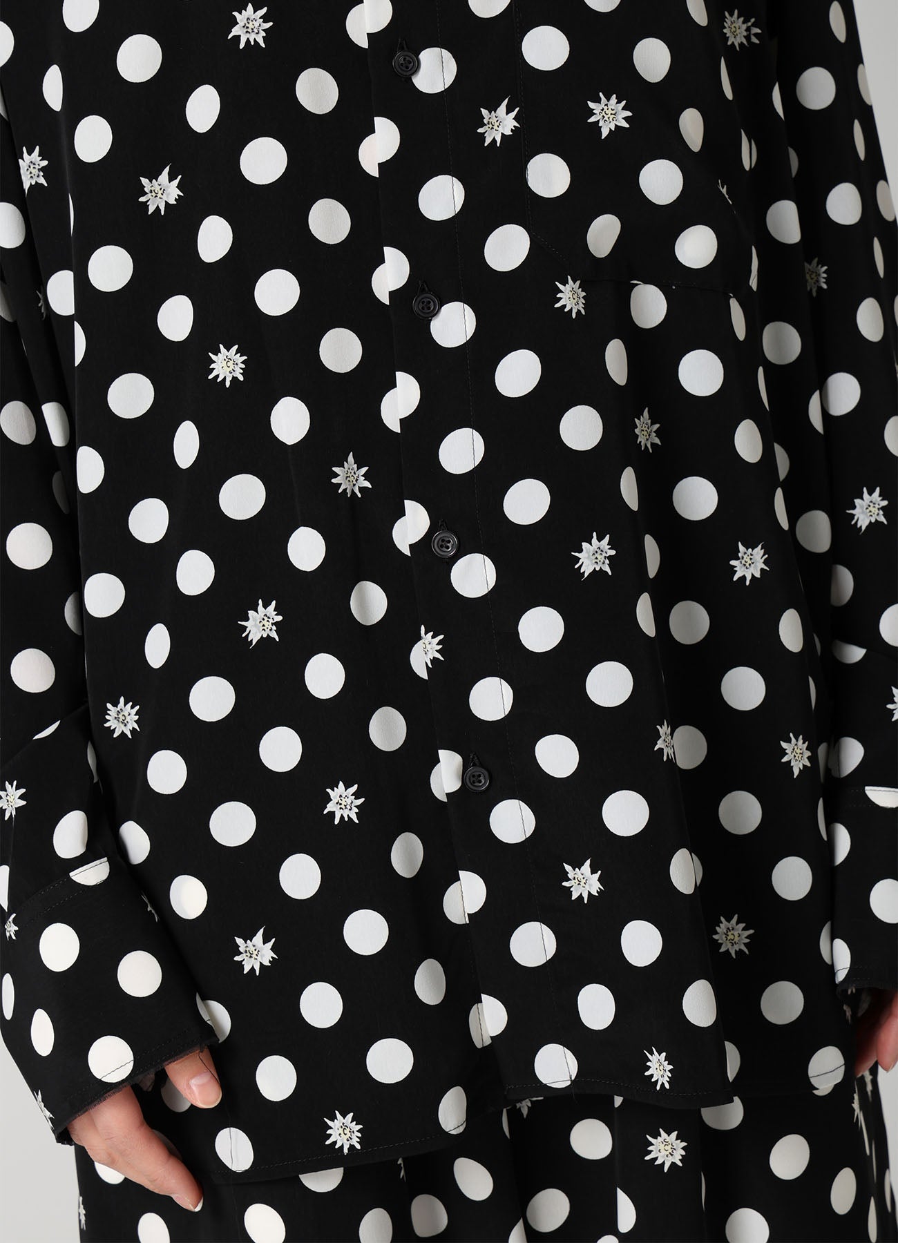 DOT FLOWER PRINT STAND COLLAR SHIRT – THE SHOP YOHJI YAMAMOTO