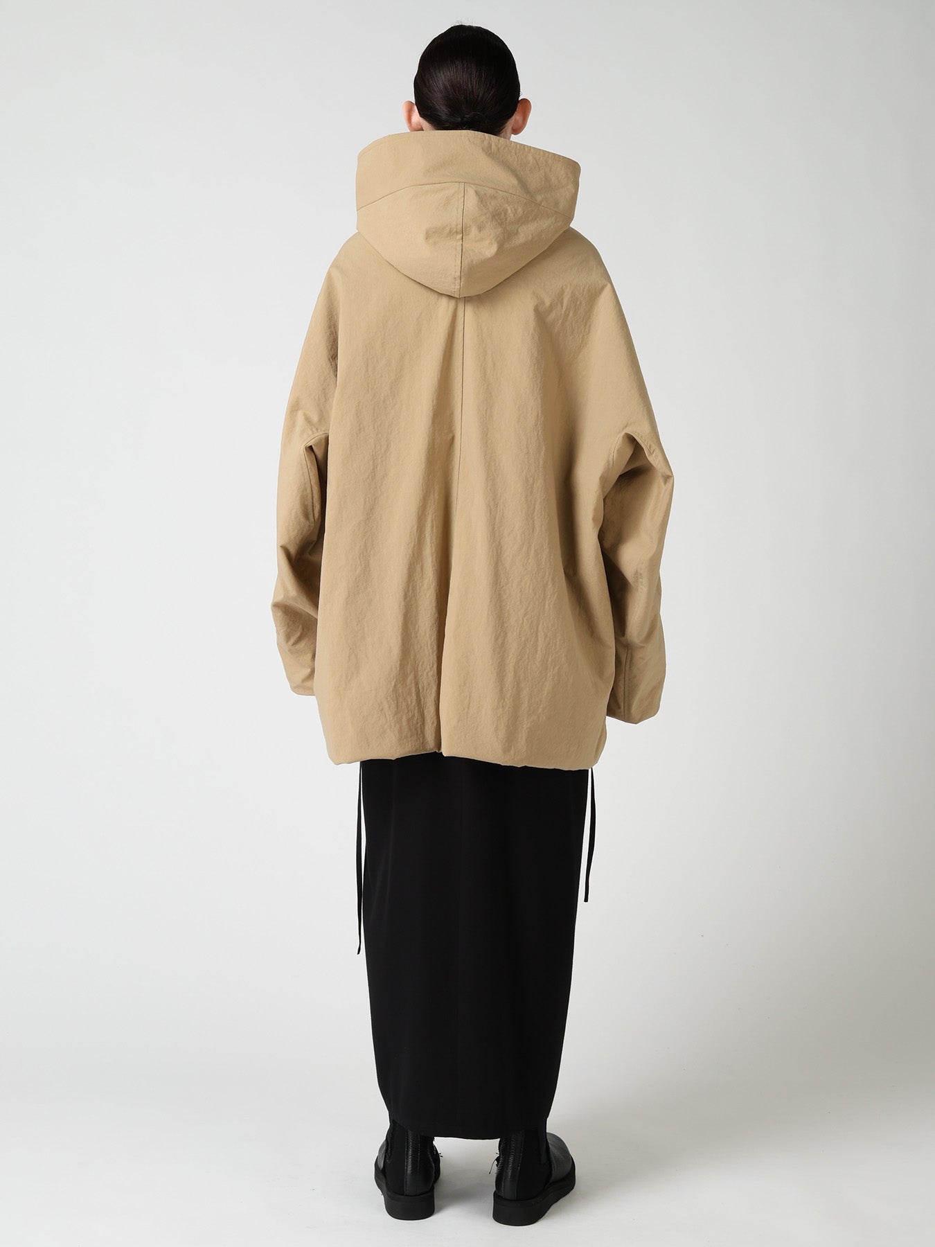 Yohji Yamamoto ベージュジャケット NYLON PADDED TASLAN OXFORD HOODED SHORT COAT – THE SHOP YOHJI YAMAMOTO