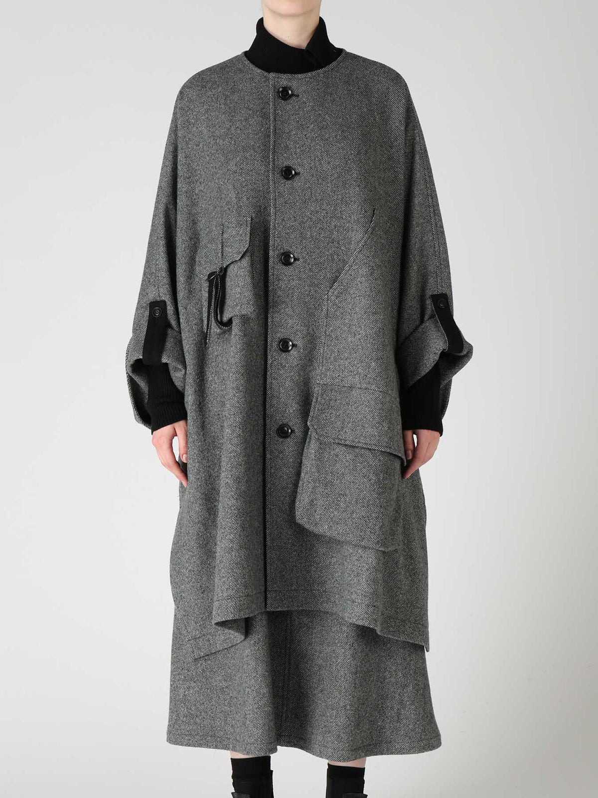 TWILL FLANNEL COLLARLESS DOLMAN COAT