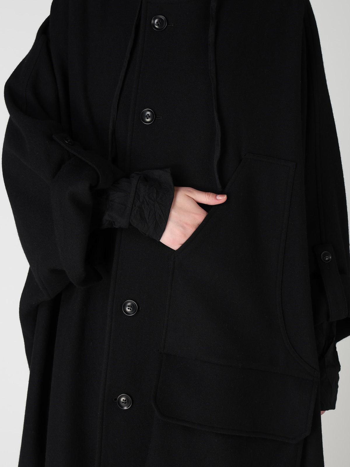 TWILL FLANNEL COLLARLESS DOLMAN COAT