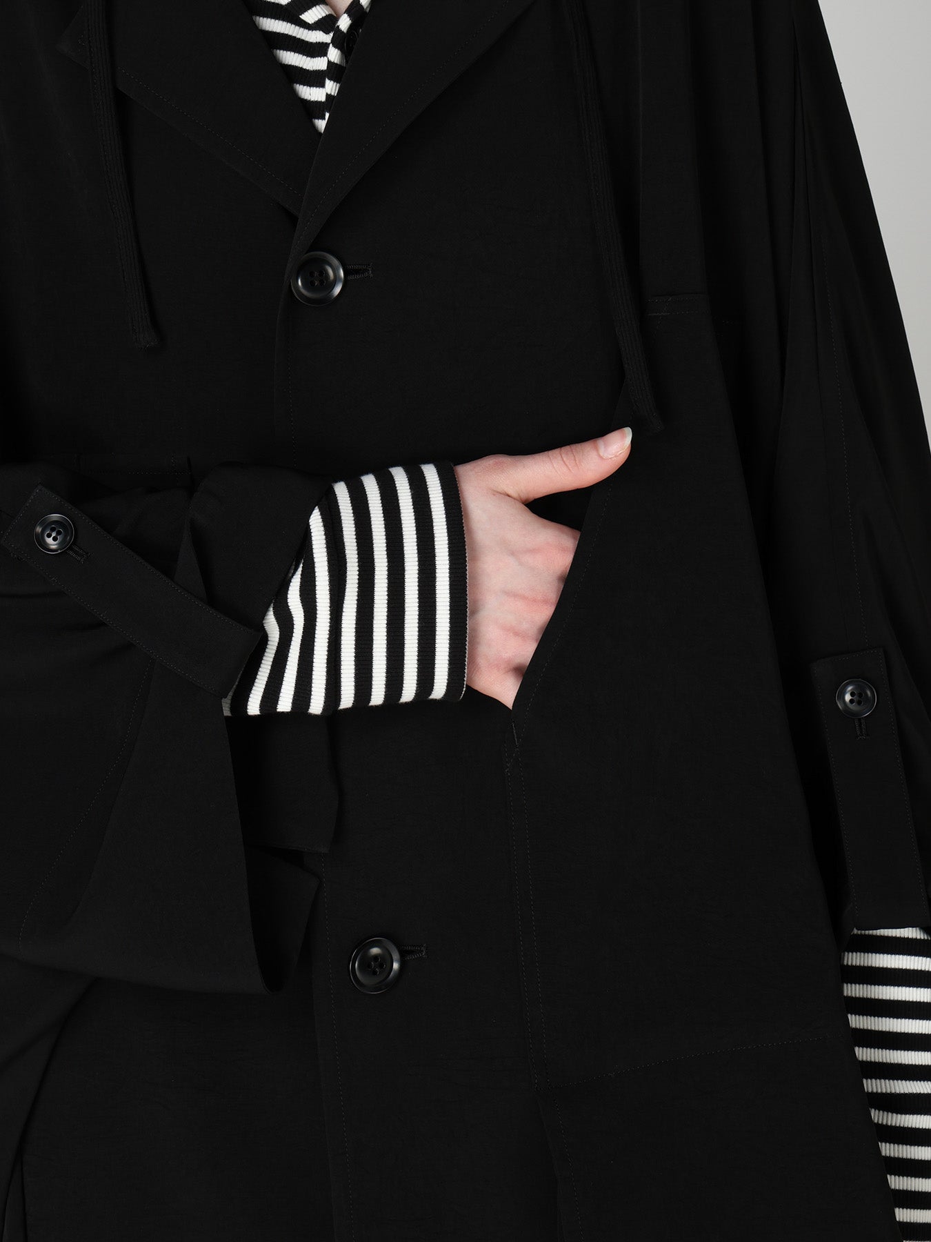 TA/PE CREPE DE CHINE COLLARLESS DOLMAN COAT