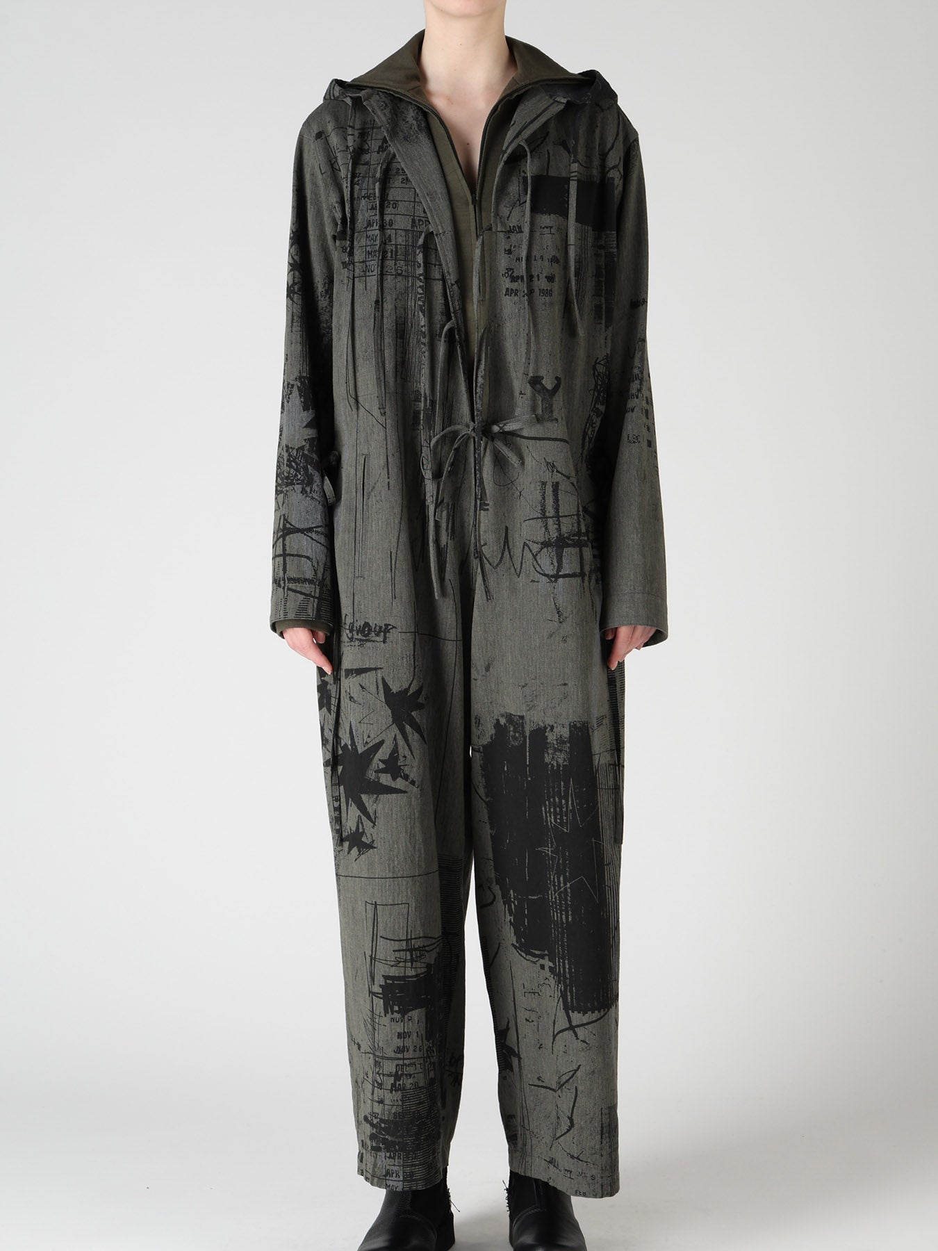 HERRINGBONE GRAFFITI PRINT HOODED OVERALL