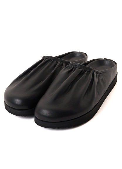 COW LEATHER GATHERED SANDAL