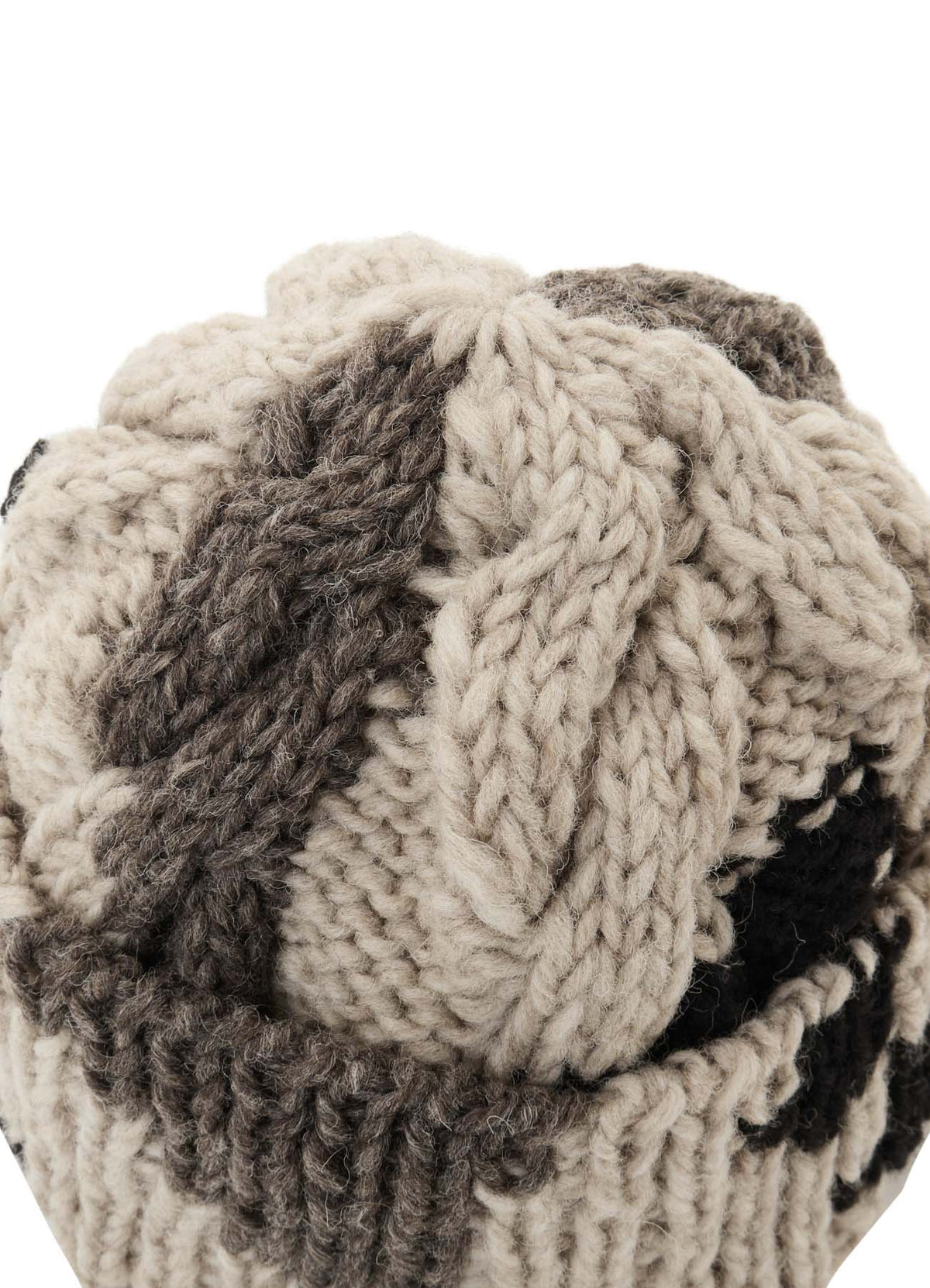ANIMAL PATTERN HAND-KNIT CAP