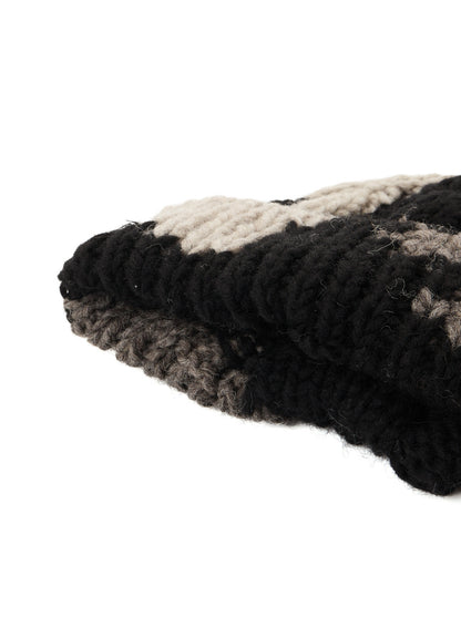 ANIMAL PATTERN HAND-KNIT CAP