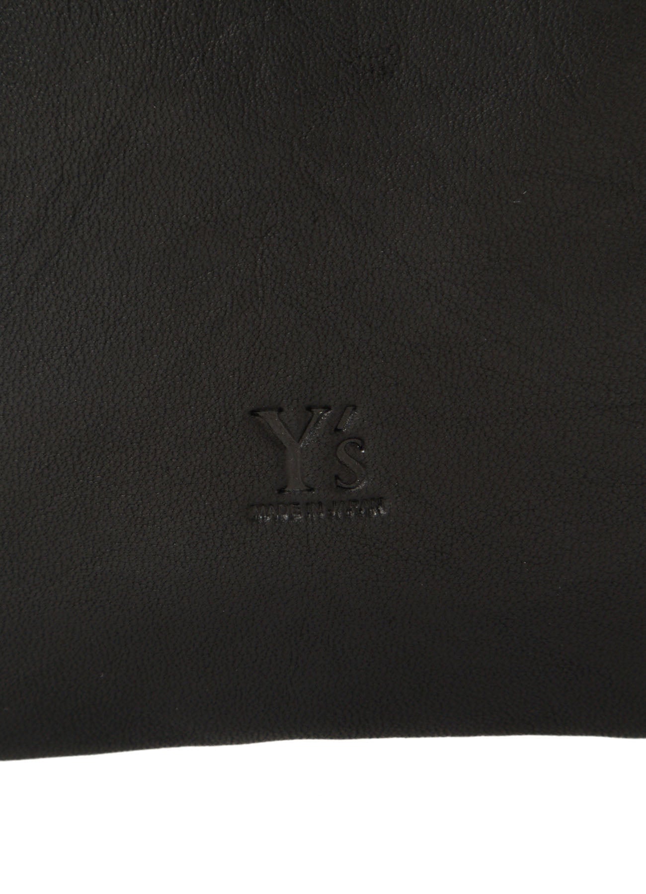 SOFT LEATHER METAL CLASP POCKET SHOULDER
