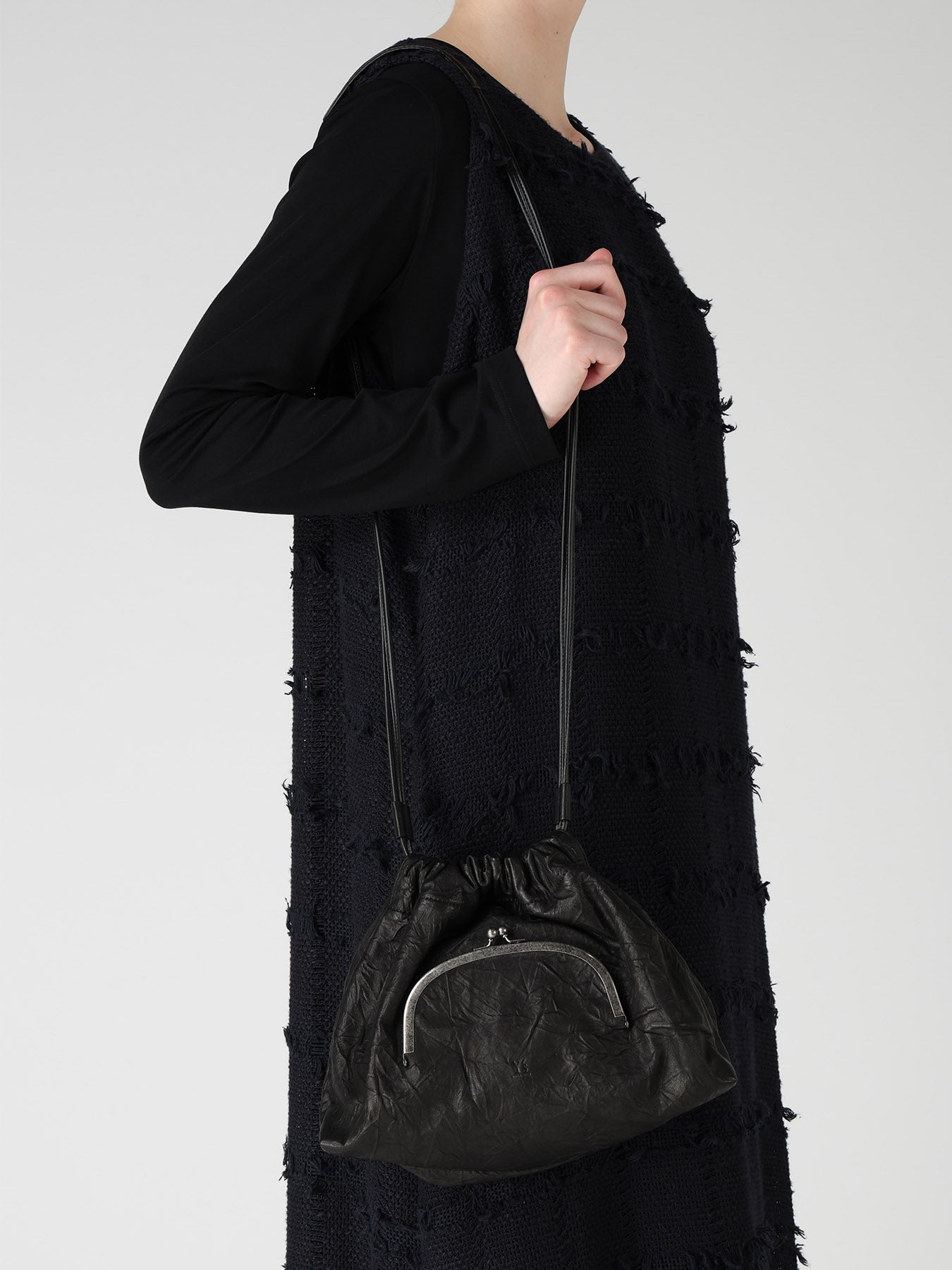SOFT LEATHER METAL CLASP POCKET PURSE