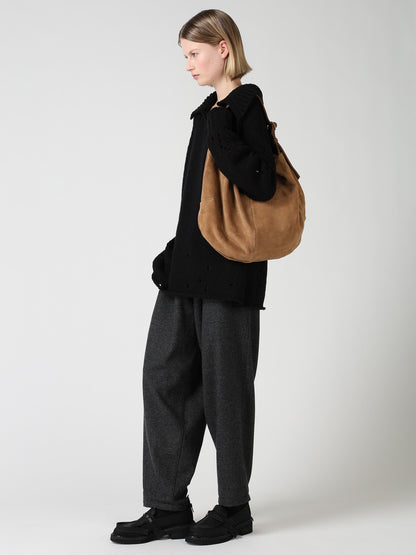 HEAVY VELOUR GYOZA-STYLE BAG