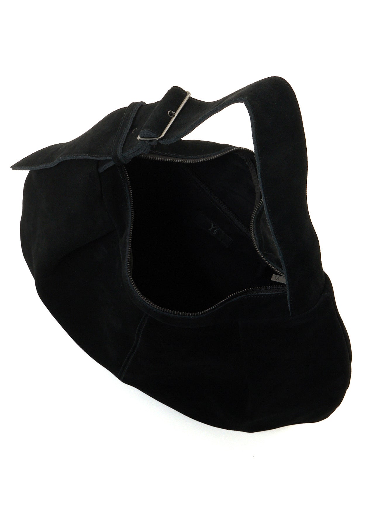 HEAVY VELOUR GYOZA-STYLE BAG