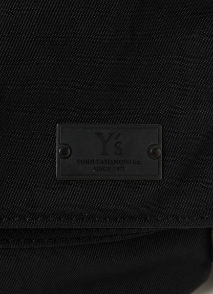 VINTAGE NYLON ZIP HELMET BAG