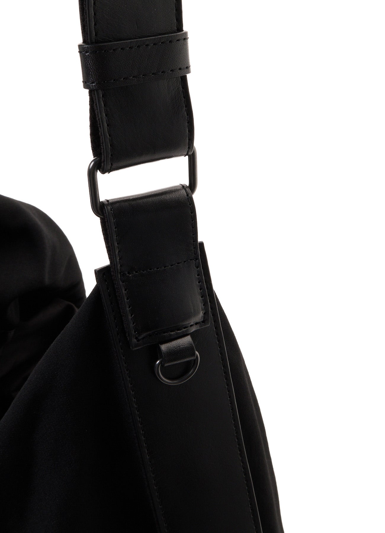 HARD TWISTED WOOL GABARDINE PURSE BAG