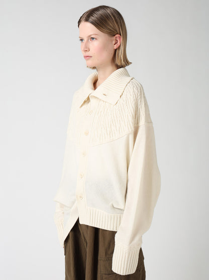 ROUND YOKE ARRANGED CARDIGAN