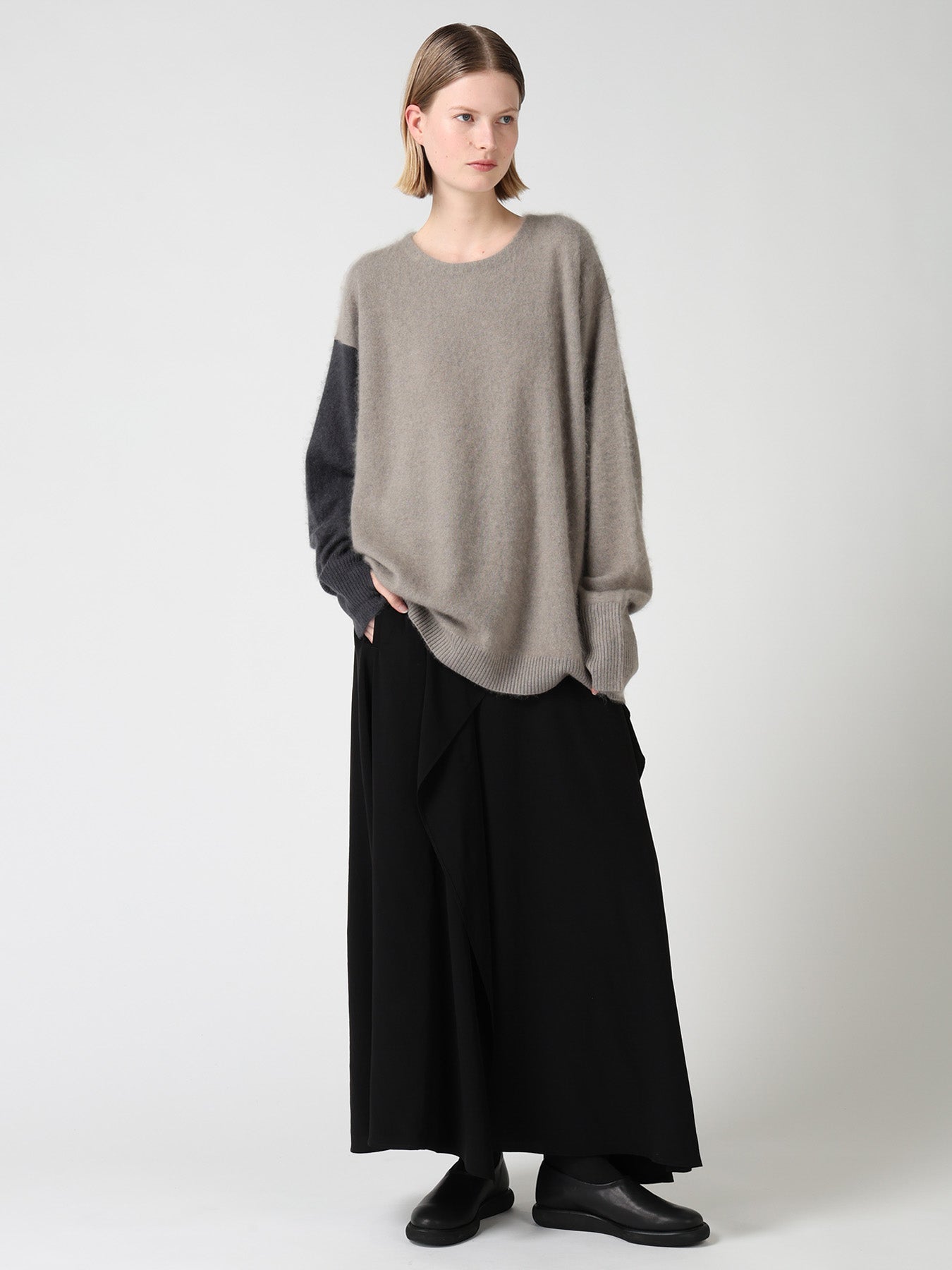CASHMERE COLOR BLOCKING PULLOVER – THE SHOP YOHJI YAMAMOTO