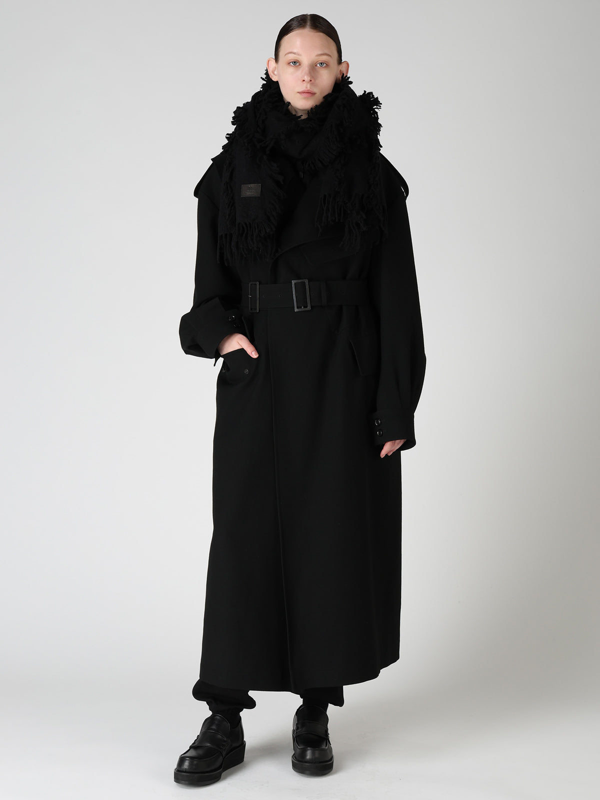 WOOL SATIN-WEAVE CUT STOLE