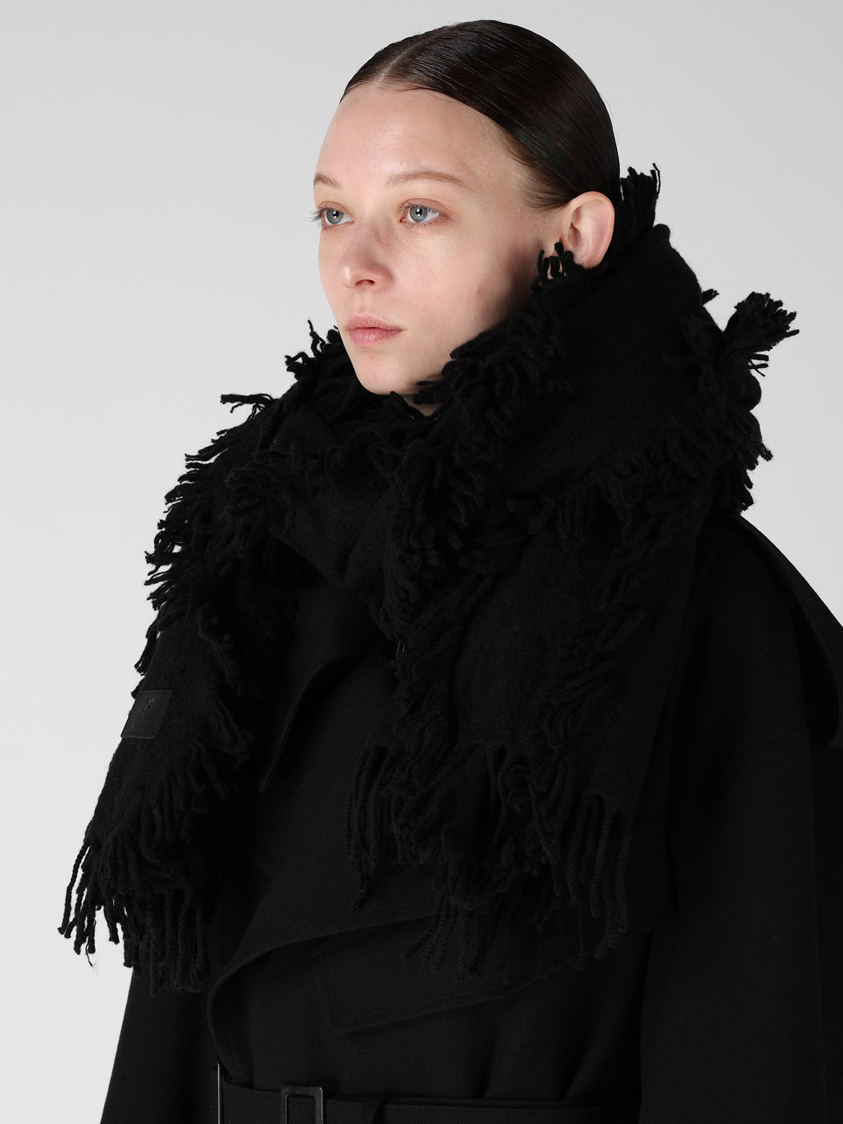 WOOL SATIN-WEAVE CUT STOLE