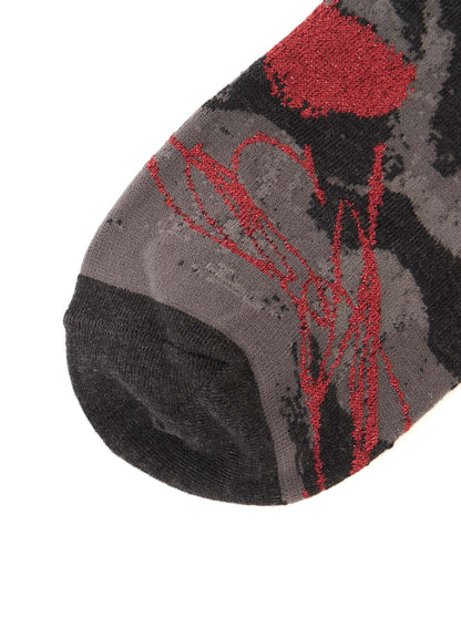 HAND SKETCH DOT SOCKS