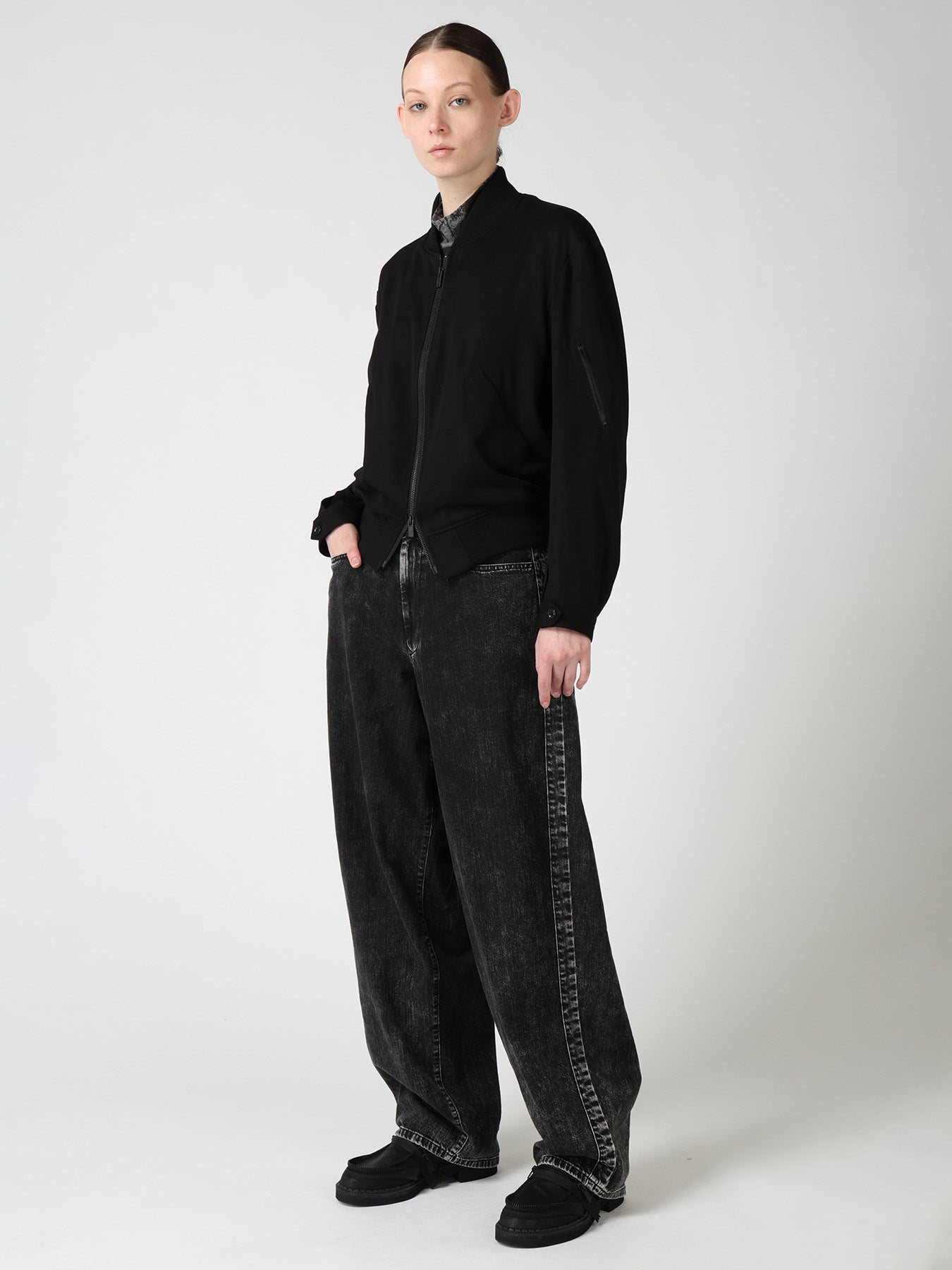 8OZ DENIM CHEMICAL WASH SIDE BRAID PANTS