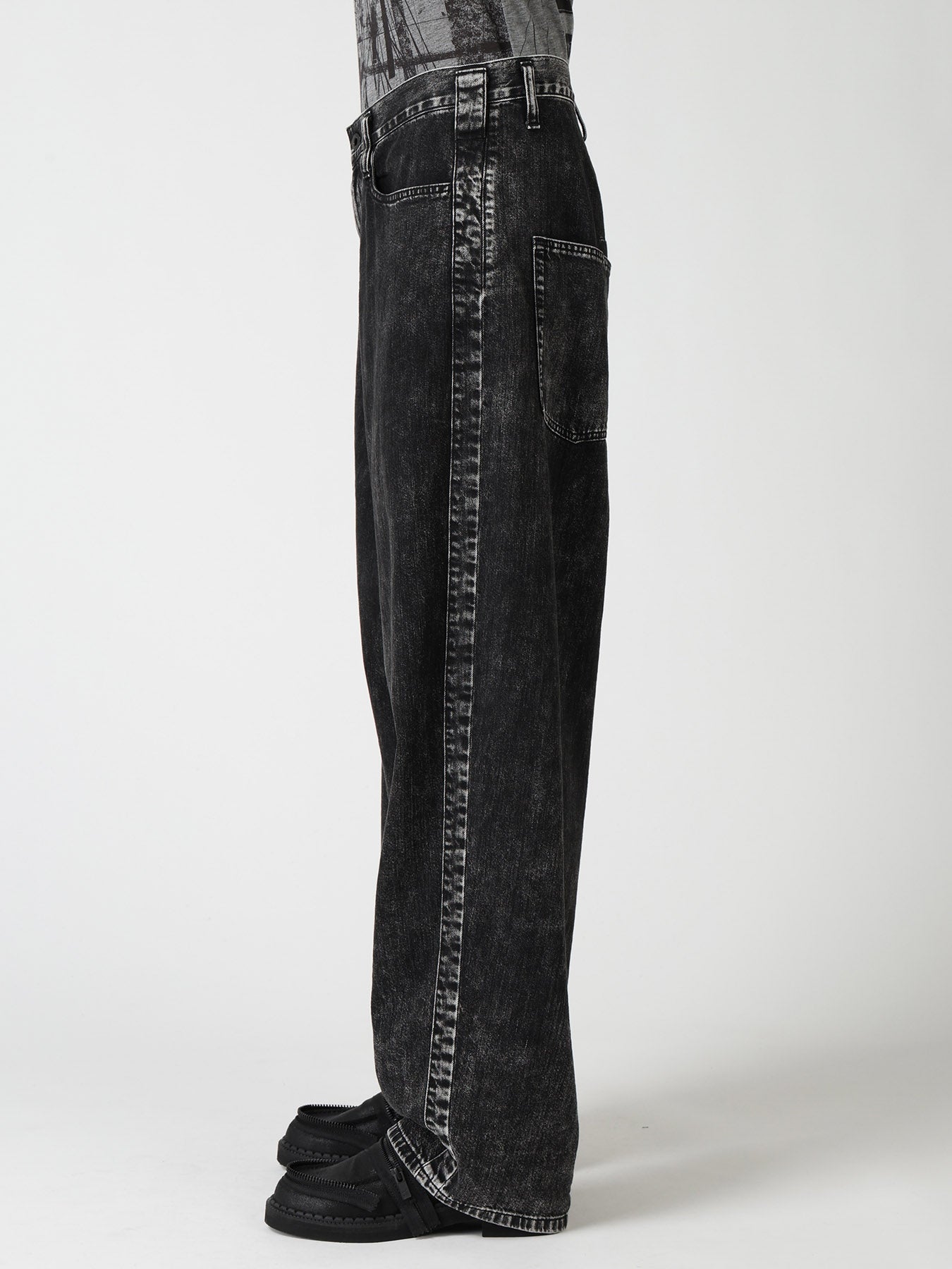 8OZ DENIM CHEMICAL WASH SIDE BRAID PANTS