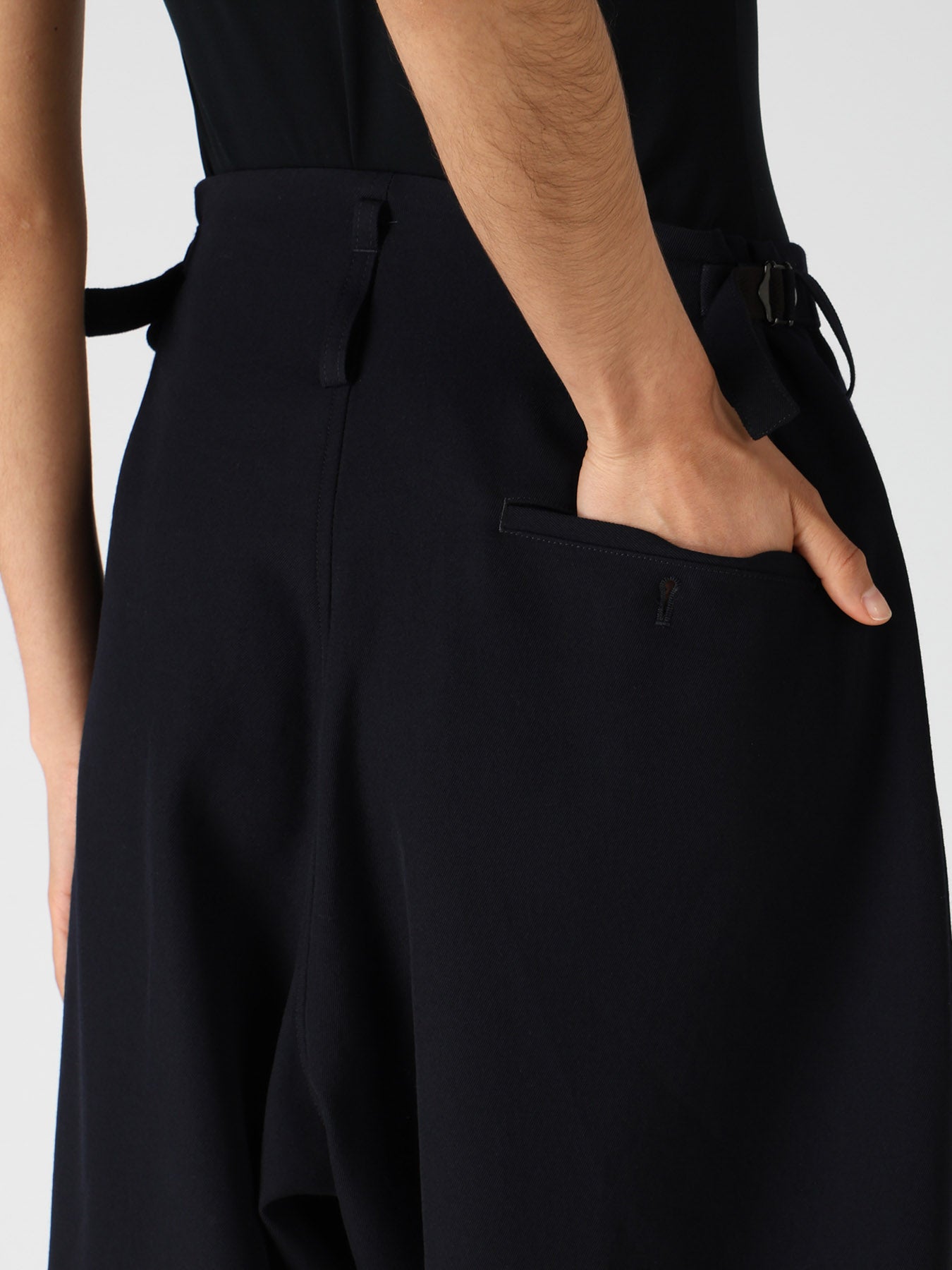 WOOL GABARDINE 2-TUCK WIDE PANTS