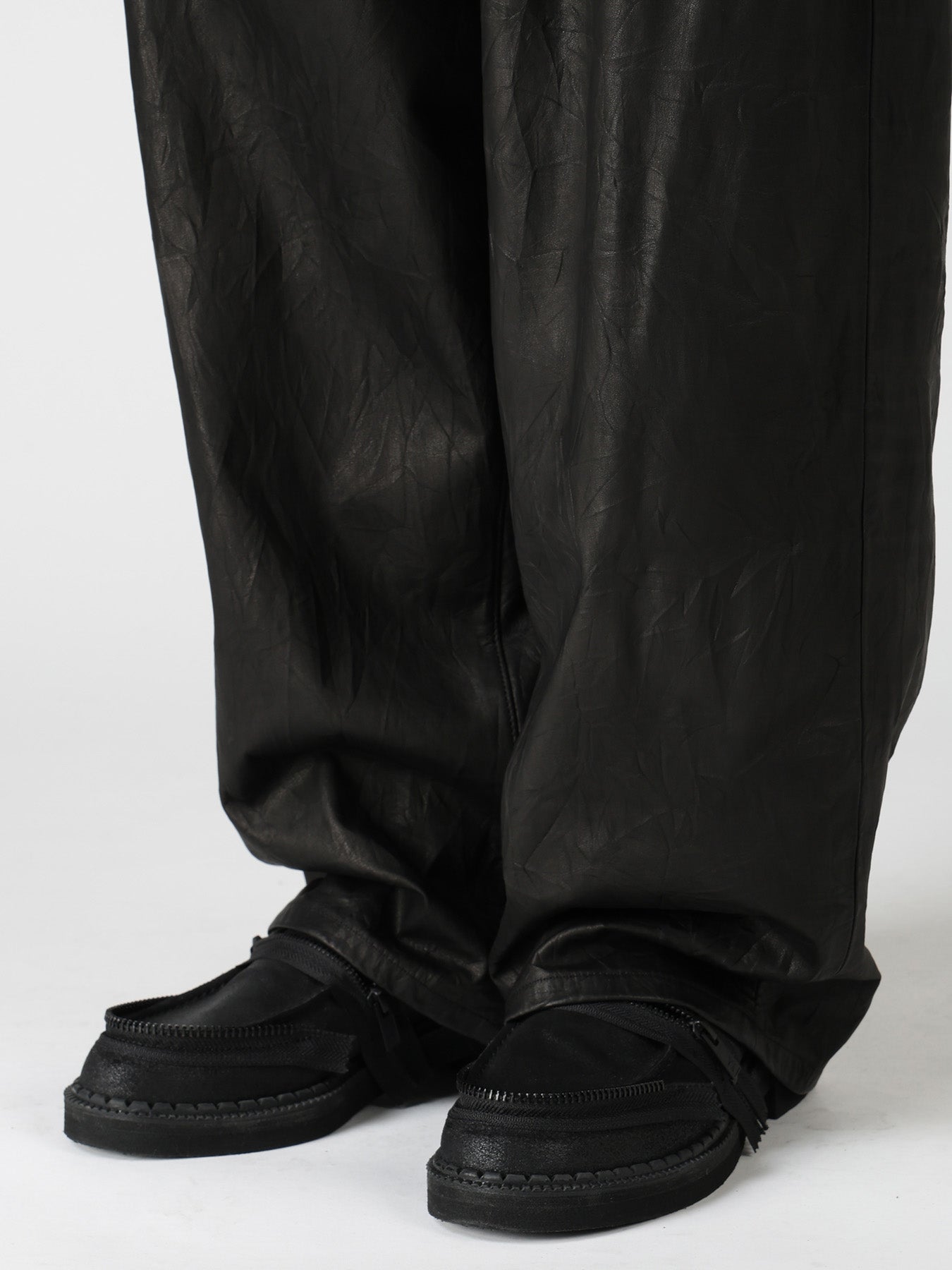 SOFT LEATHER PANTS