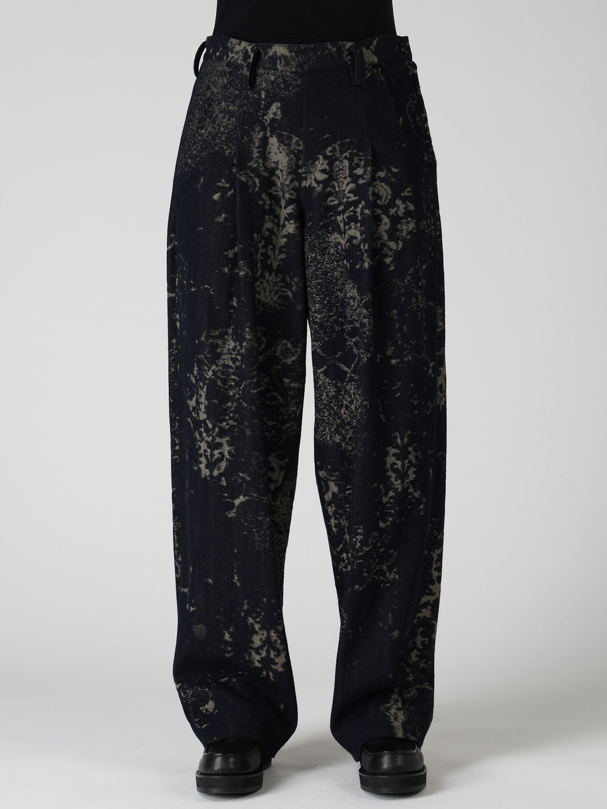 DENIM JACQUARD SIDE OPEN PANTS