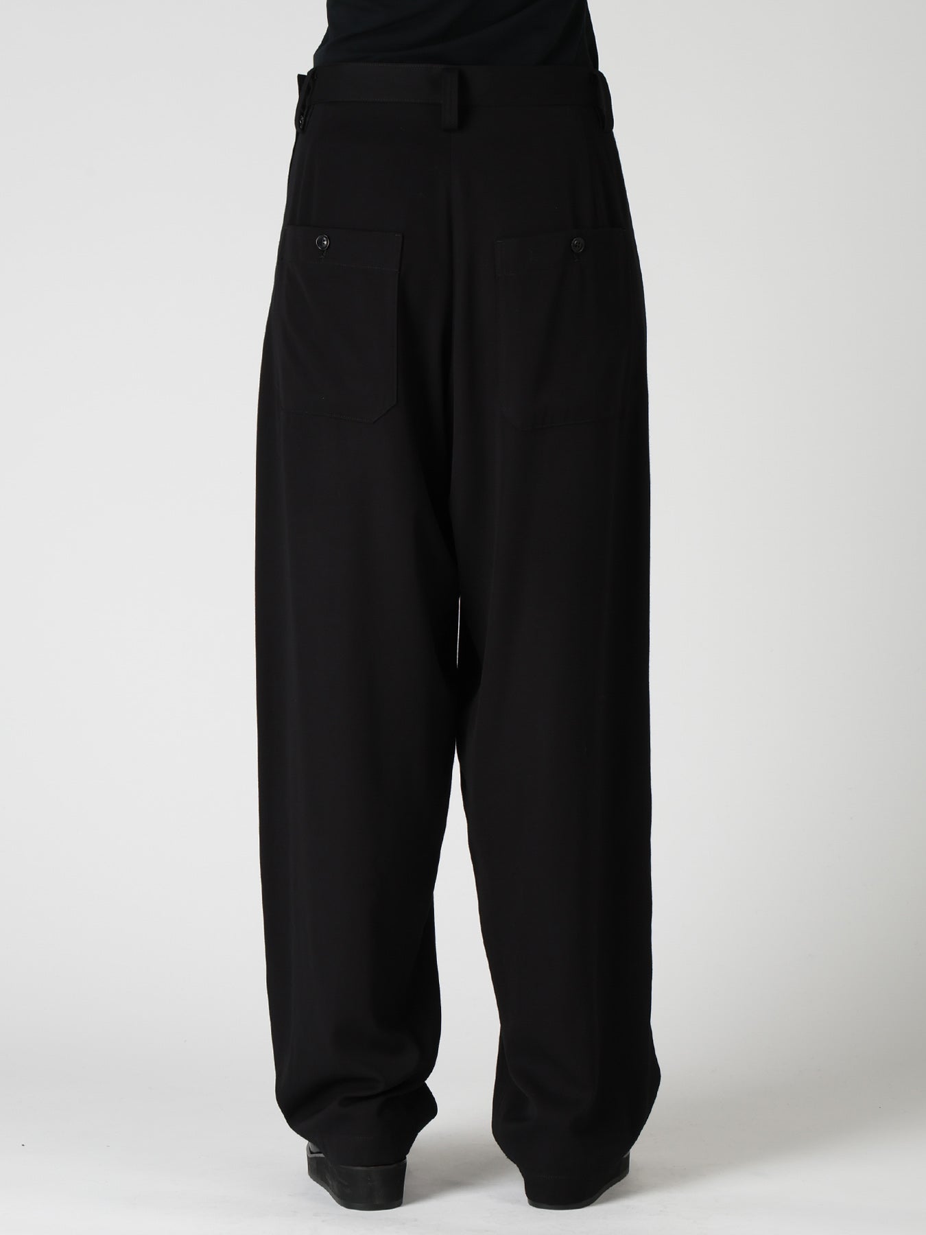 VISCOSE/TRIACETATE BLEND FRONT TUCK SIDE OPEN PANTS