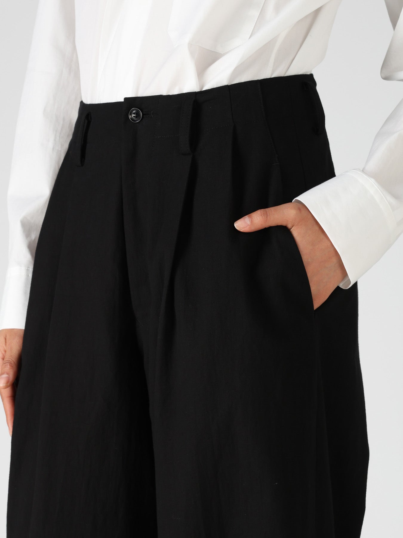 COTTON TWILL 2-TUCK WIDE PANTS – THE SHOP YOHJI YAMAMOTO