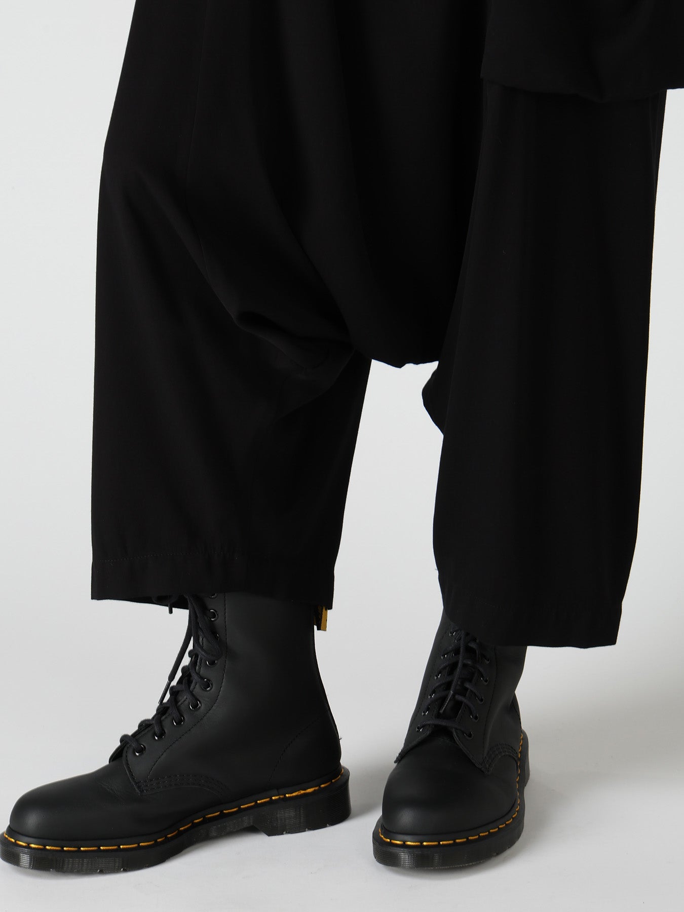 VISCOSE/TRIACETATE BLEND SAROUEL PANTS