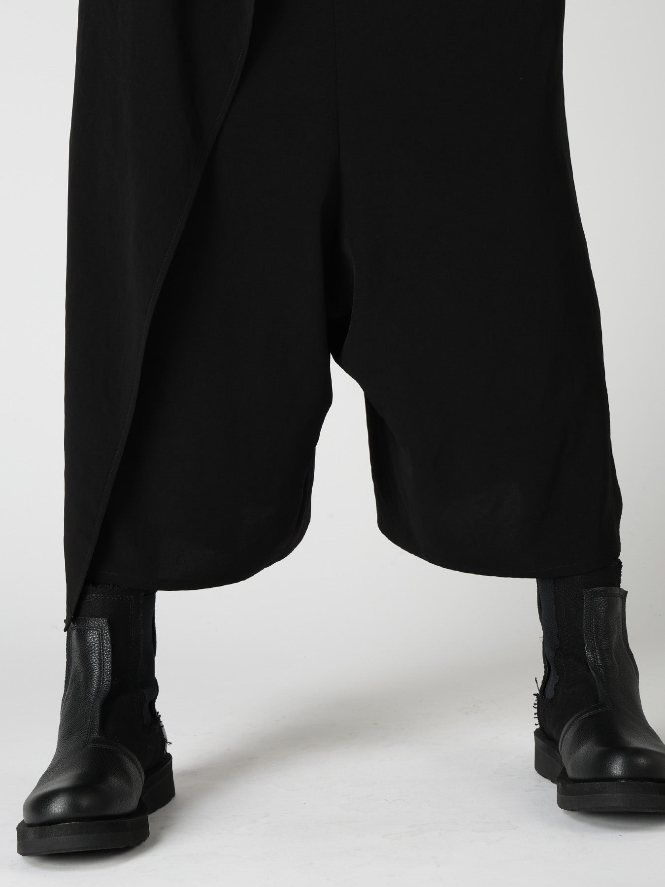 TA/PE CREPE DE CHINE DRAPE FLARE PANTS