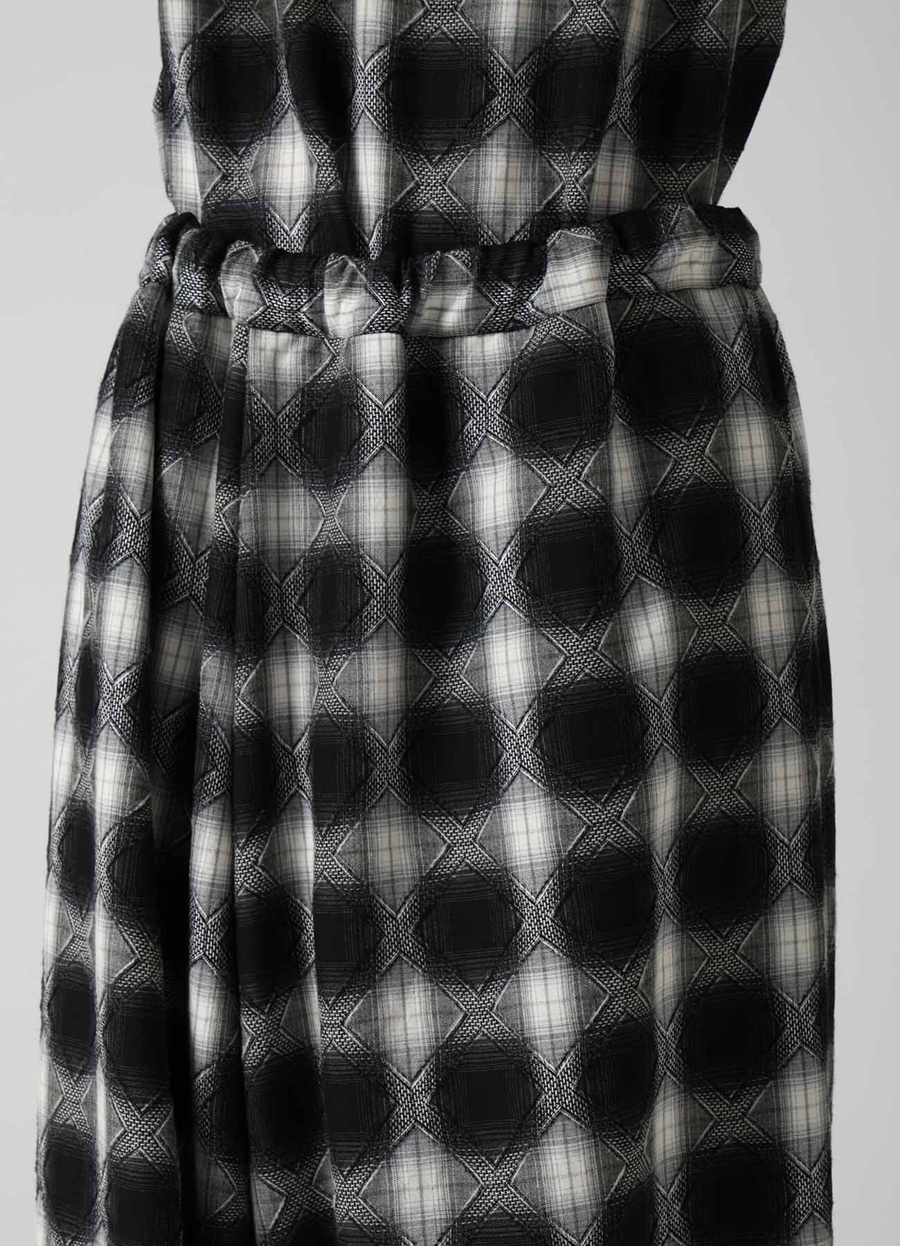 PLAID JACQUARD TUCK PANTS
