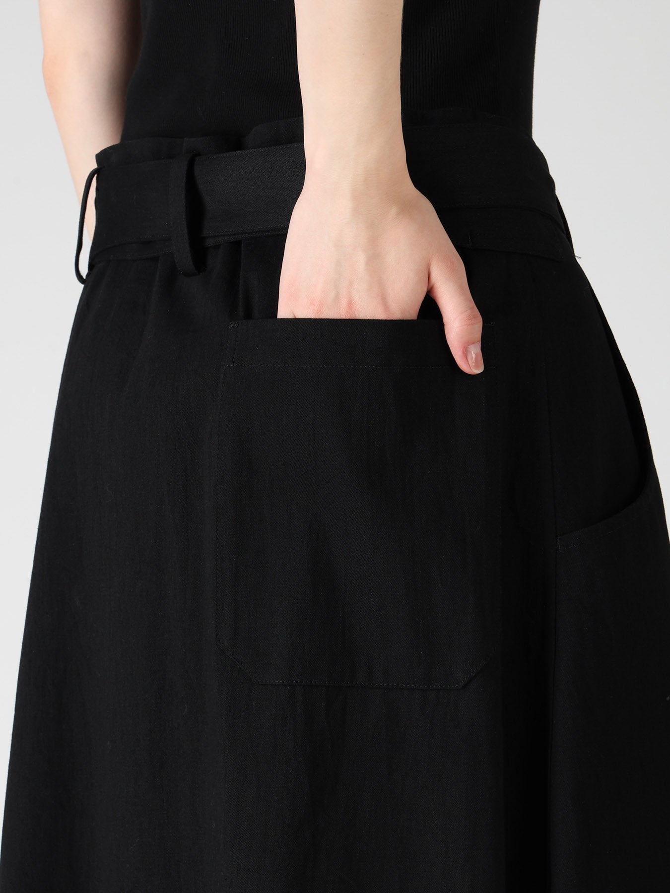 8OZ DENIM WASH BELTED SKIRT – THE SHOP YOHJI YAMAMOTO