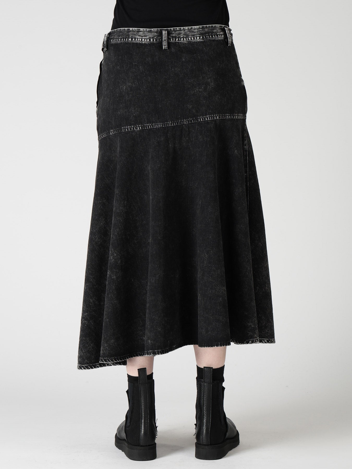 6OZ DENIM CHEMICAL WASH PANEL SEMICIRCLE SKIRT – THE SHOP YOHJI