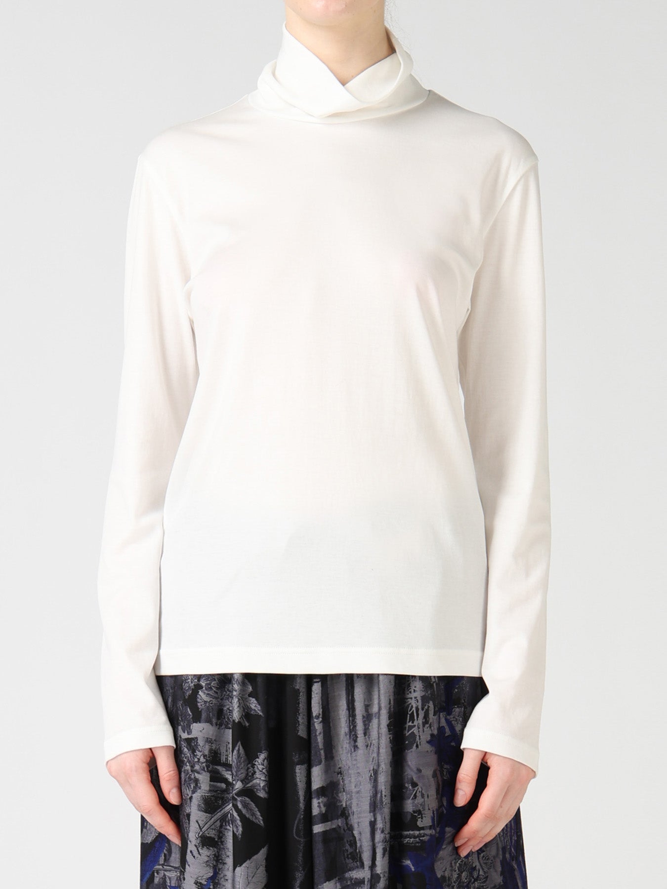 COTTON INTERLOCK HIGH NECK LONG SLEEVE T-SHIRT