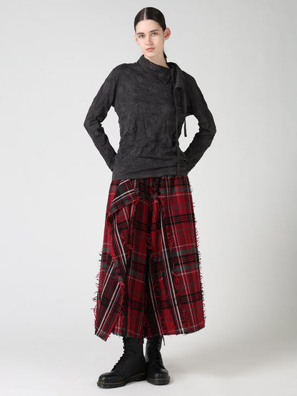 RANDOM DOT JACQUARD ASYMMETRIC HIGH NECK T-SHIRT