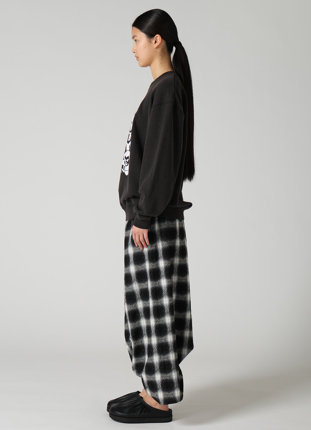 DEVIL PRINT SWEAT SHIRT