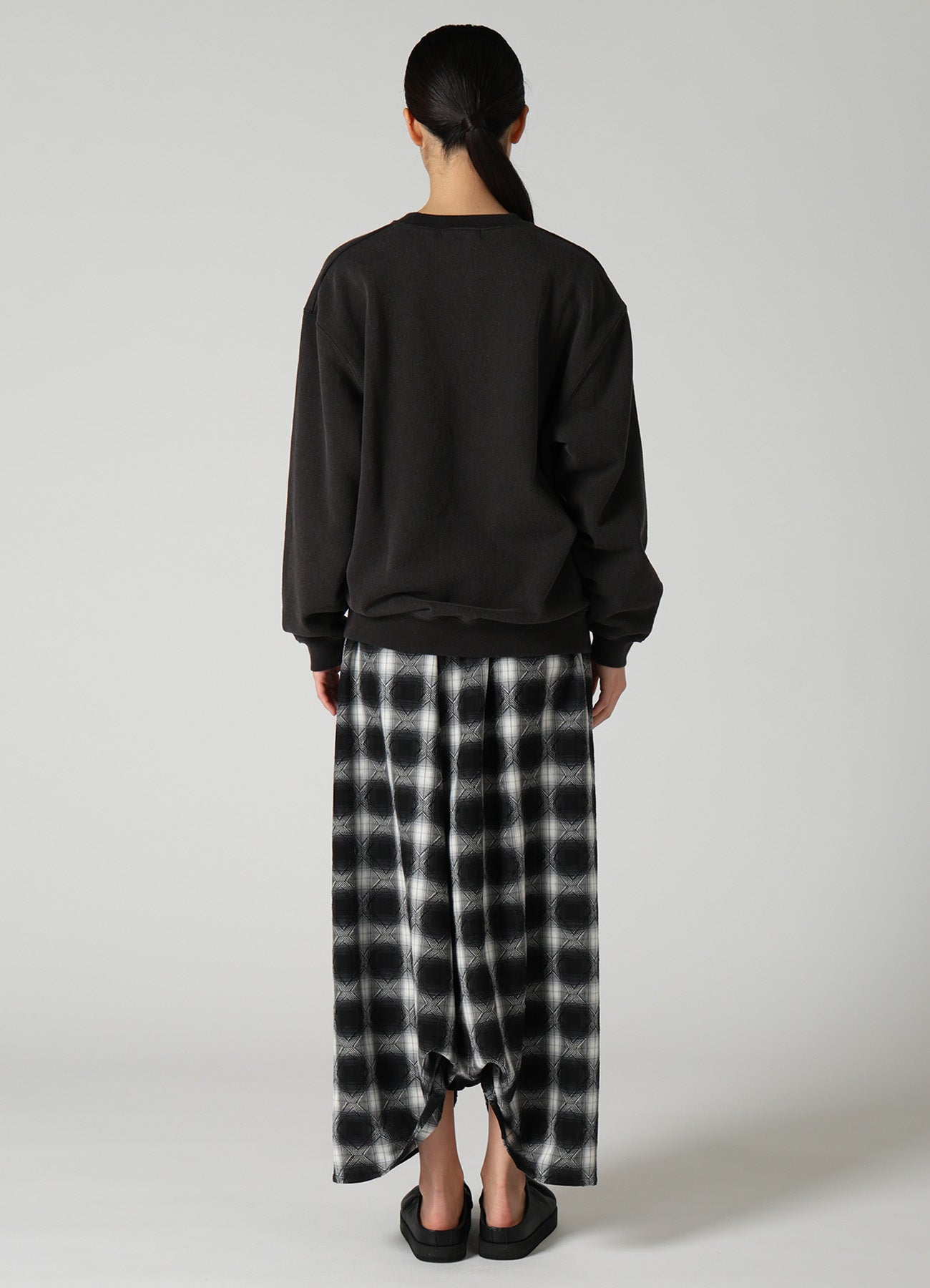 DEVIL PRINT SWEAT SHIRT